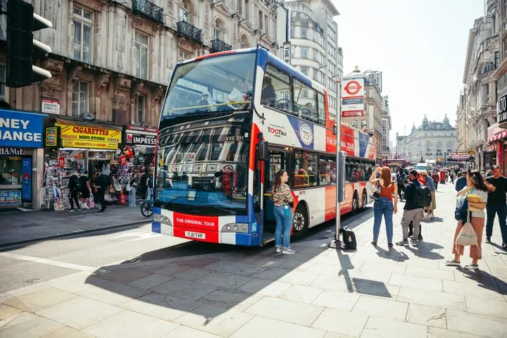 London Discovery by Day and by Night Hop-On Hop-off Tours