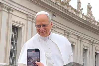 Papal Audience Tour With Reserved Entrance