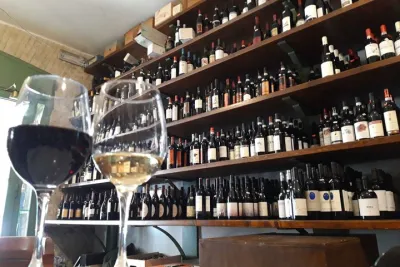 Ancient Roman Wine Experience: History & Tasting