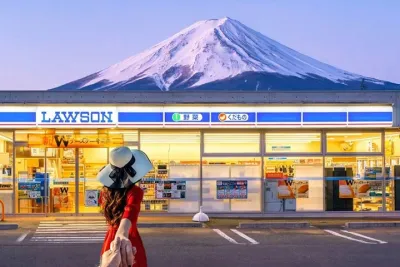 From Tokyo: Mount Fuji Day Trip to Trendy Spots