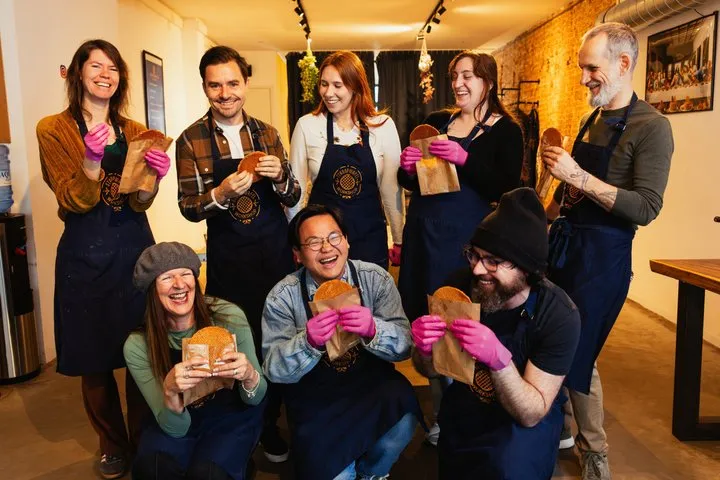 NEW Amsterdam Breakfast Food Tour with Stroopwafel Workshop