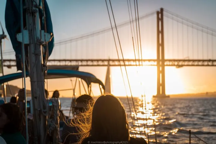 2 Hour Sailboat Sunset Tour by RiverMountain Lisbon