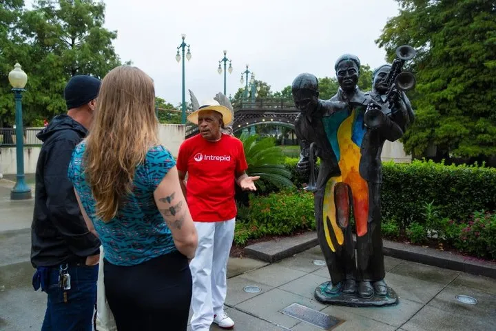 New Orleans Jazz Night Private Tour with Live Music