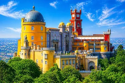 Lisbon: Sintra Full Day Pena Palace, Regaleira & Monserrate