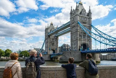London Highlights Private Tour of Markets, Camden and City Sights