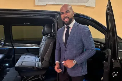 Luxury Car Service: Rome Transfer or Hourly Driver at Disposal
