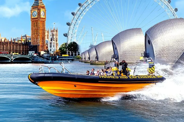 Speedboat Cruise Tour: Embankment OR Westminster Pier -70 minutes