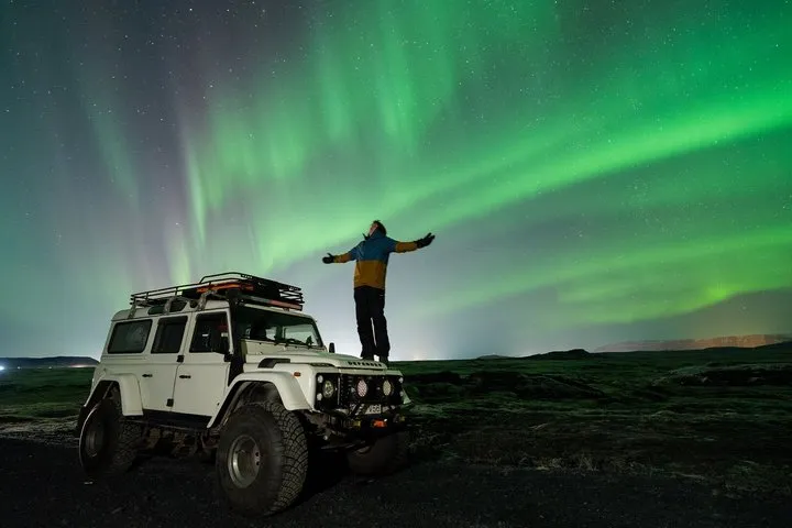 Private Aurora Hunt in Iceland with Professional Photos