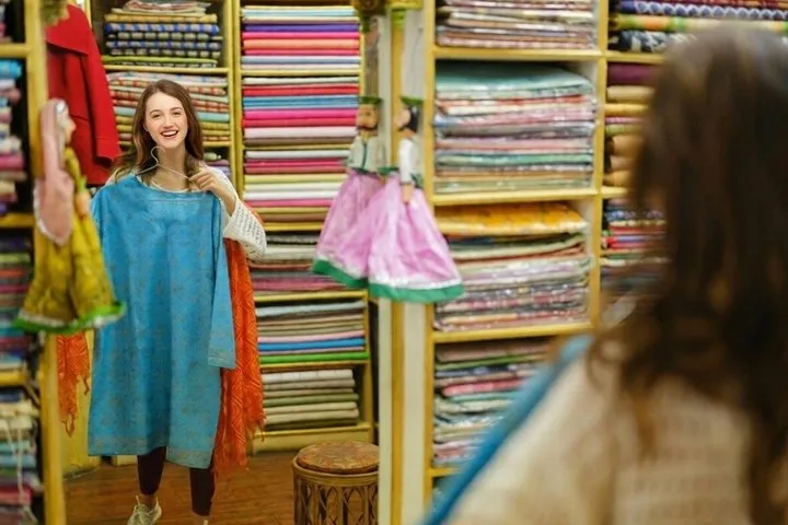 Private Jaipur Heritage Shopping and Street Food Experience
