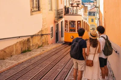 Lisbon Highlights and Secrets Private Walking Tour with Tastings