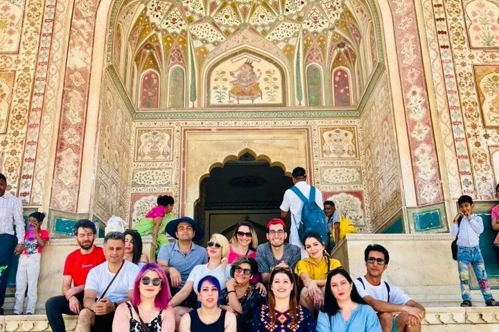 Four-Day Private Luxurious Golden Triangle Tour to Agra & Jaipur