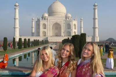 Agra Local tour from Agra Train station/hotel.