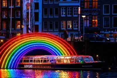 Amsterdam Light Festival Heated Boat Cruise with Optional Drinks