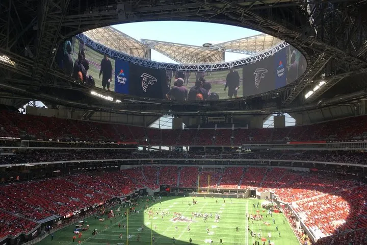 Atlanta Falcons Football Game at Mercedes Benz Stadium
