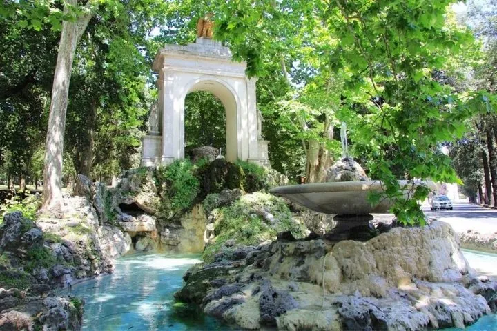 Villas, Parks & Gardens of Rome by Golf Cart With Coffee & Gelato
