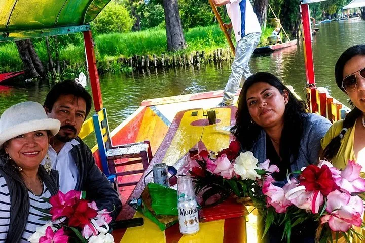 Private Tour: Xochimilco, Coyoacan and Frida Kahlo Museum