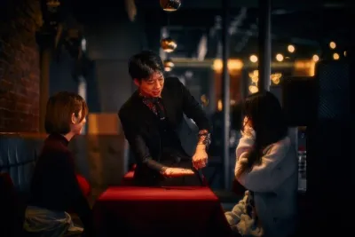 Close-Up Magic Show & Signature Cocktails in Tokyo