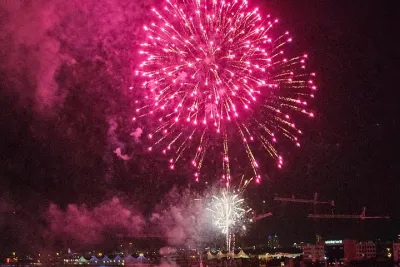 Miami July 4 Fireworks Cruise with Unlimited Prosecco
