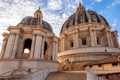 St. Peters Basilica, Papal Tombs and Underground Grottoes Tour