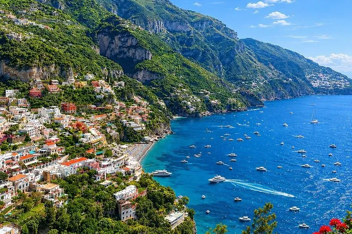 From Rome Day Trip Amalfi Coast in Premium Van & Seaside Lunch