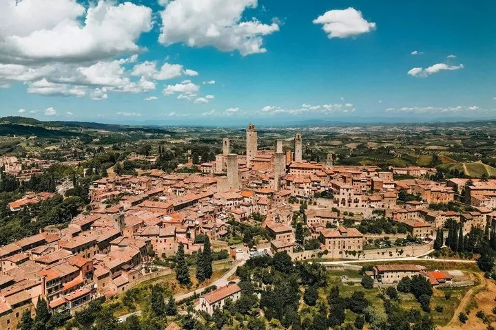 2-Day Private Taste Tuscany: Hills, Truffles & Cooking Experience
