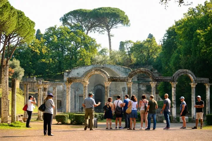Rome to Villa Adriana Private Day Trip by Train with Tickets