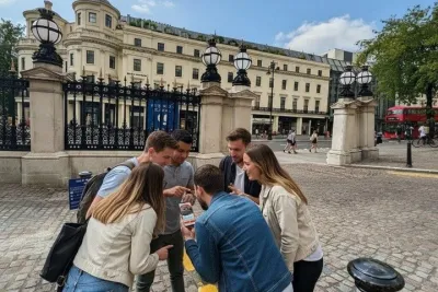 London Self-Guided Sherlock Holmes Murder Mystery Game