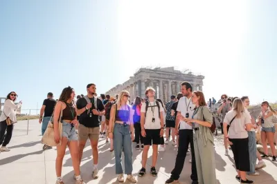 Athens Acropolis and Parthenon Guided Walking Tour in Italian