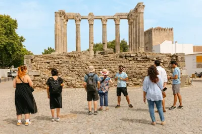 Small-Group Évora & Monsaraz Tour with Wine Tasting from Lisbon