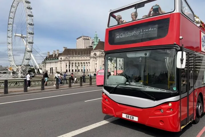 London Open Top Sightseeing Bus Tour with Live Guide