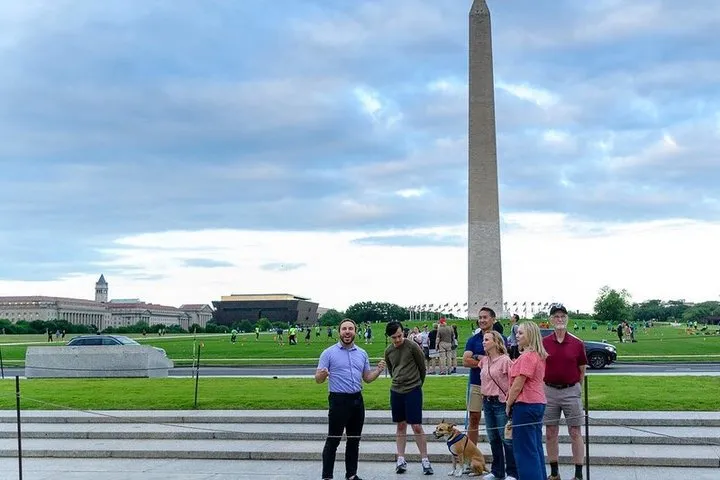 DC’s Ultimate National Mall Tour: DC By Moonlight