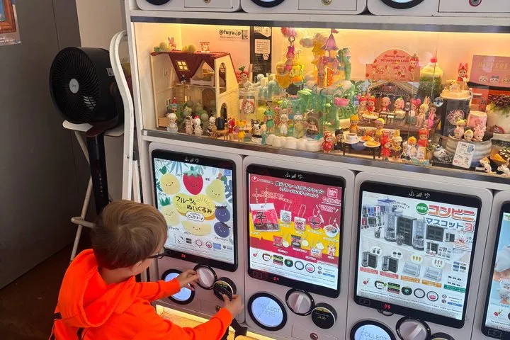Family-Friendly Soho & Chinatown Tour for Teenagers and Tweens