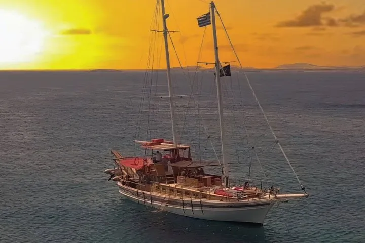 Sunset Cruise Athens Riviera – Half Day Swimming&BBQ onBoard