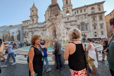 Rome at Sunset Walking Tour: Navona, Pantheon, Trevi & More