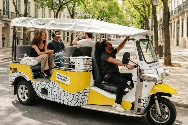 Express Lisbon | City Center and Old Town Tuk Tuk Tour