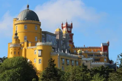 Private Half-Day Sintra Tour from Lisbon with Pena Palace Ticket