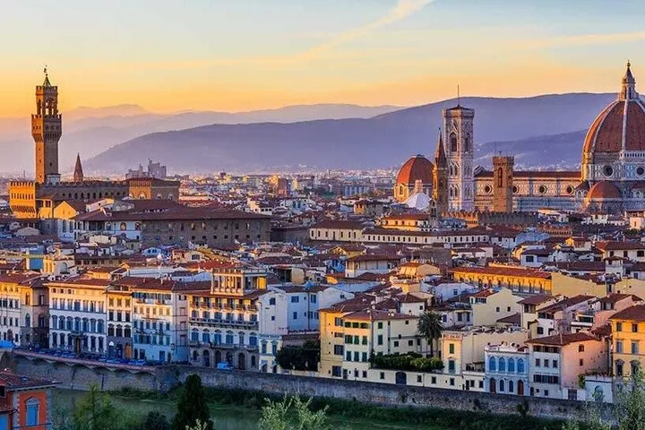 Private Florence Golf Cart Tour with a Sunset Prosecco Toast