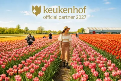 Amsterdam: Day trip to Tulip Farm, Keukenhof + Windmill Cruise