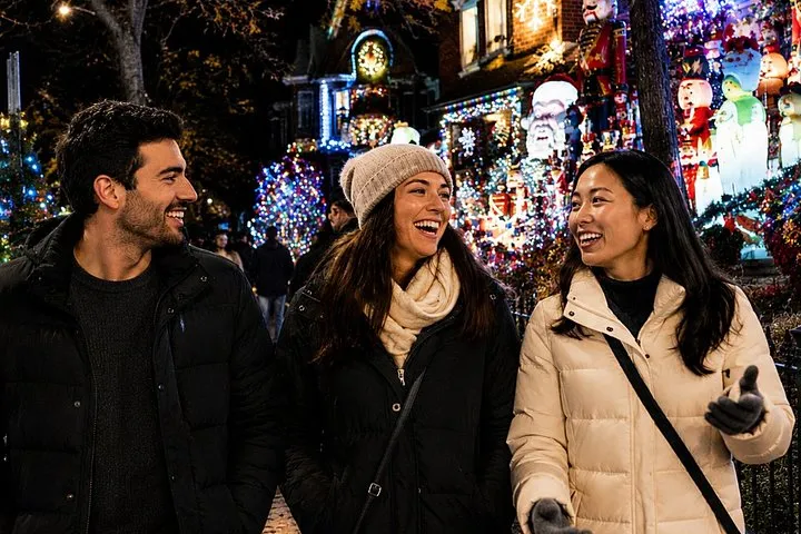 Private Tour: Explore the festivities in Dyker Heights, Brooklyn