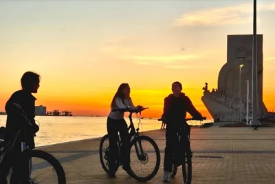 Lisbon and Belém E Bike Tour with Riverside Toast and Tastings