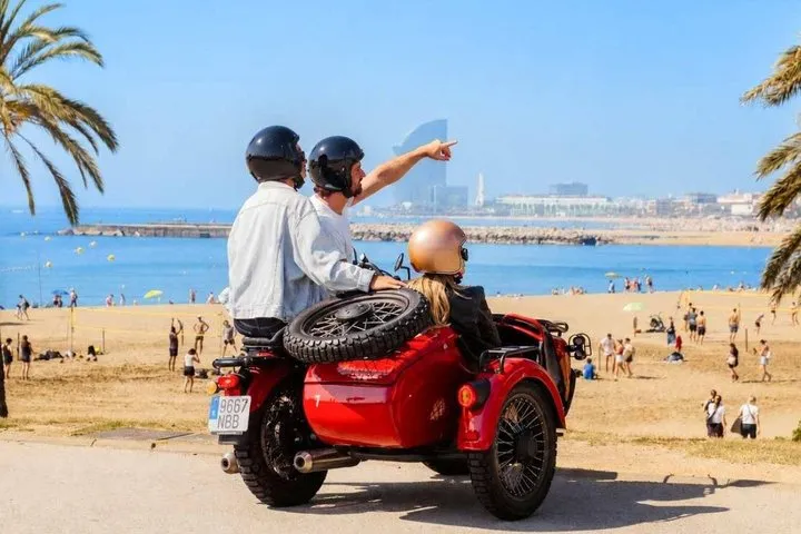Barcelona Private Tour by Sidecar Motorcycle