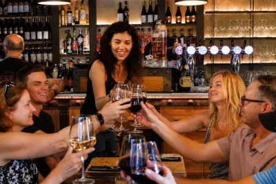 Rome: Trastevere Food Walking Tour with Local Wine & Pasta Meal