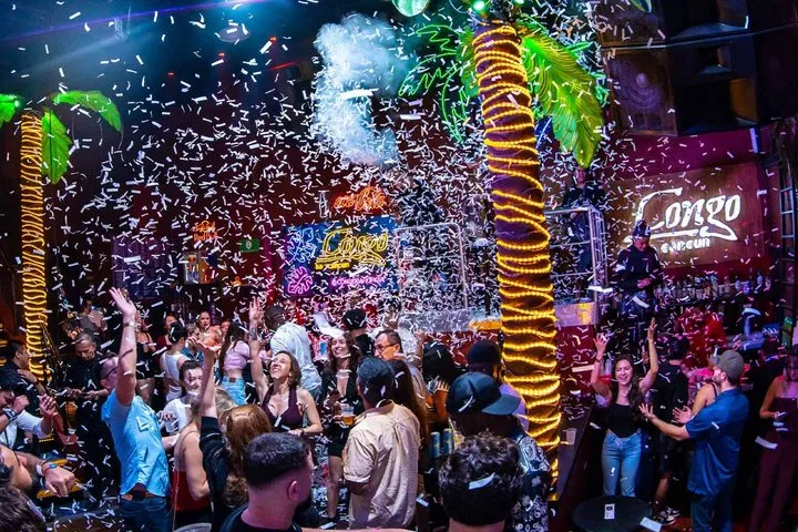 Unlimited Drinks & Party Night at Congo Bar Cancun