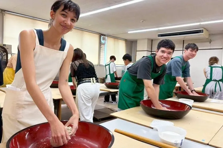 Tokyo Matcha Soba Making Experience with a Soba Chef