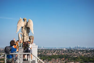Summit Ally Pally