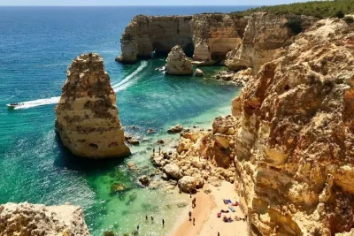 Transfer from Lisbon Airport to Algarve