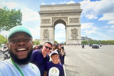Champs Élysées Tour with Arc de Triomphe or Louis Vuitton Entry