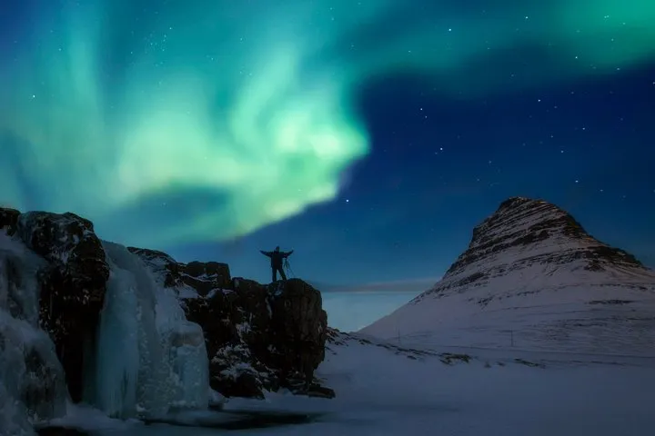 Reykjavik Small Group Northern Lights Tour with Pickup