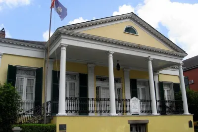 Self Guided Tour of the Historic French Quarter