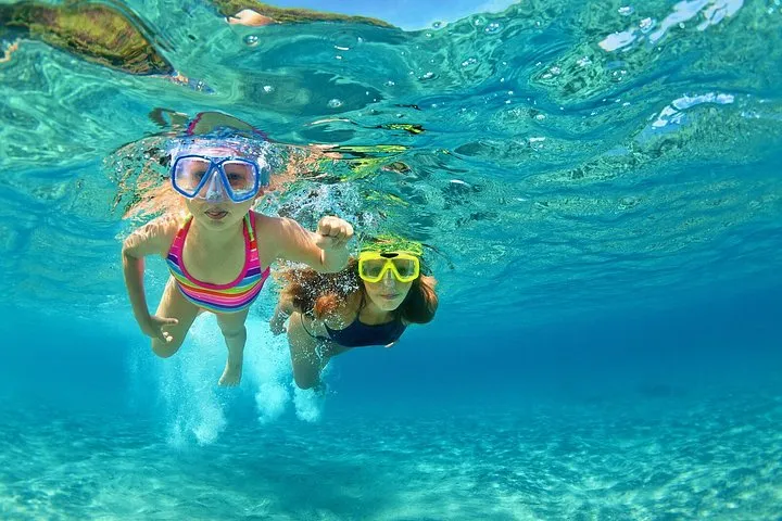 Private Snorkeling Tour Poseidon's Temple at Sounio with Pickup